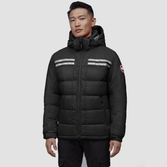 Canada Goose Other - 🚨Sale!🚨 Canada Goose Men's Summit Jacket Size Large